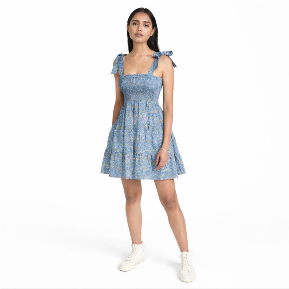 Xirena Lori dress mini ruffle floral blue 0120 smocked tie shoulder short